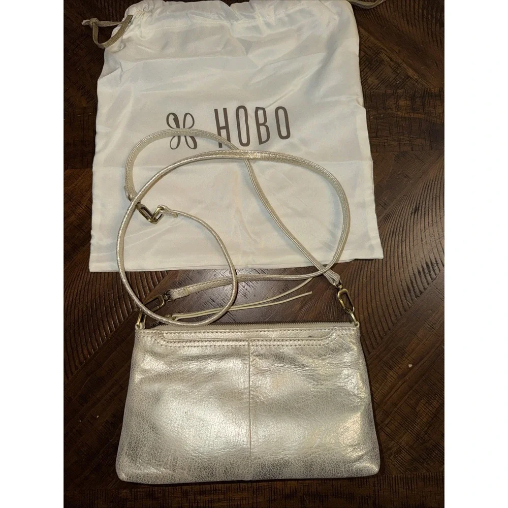 HOBO International Crossbody/shoulder Bag Leather Metallic Gold Purse